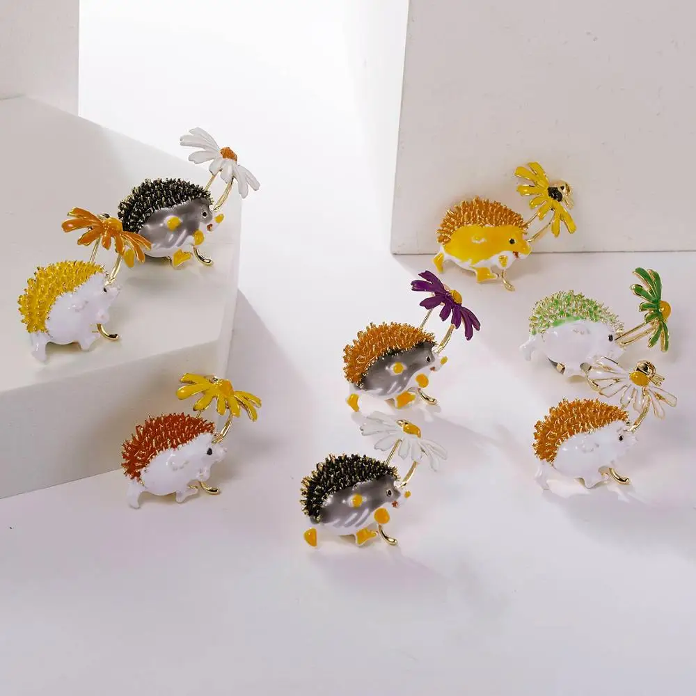 

Rinhoo 2021 New Cute Enamel Hedgehog Daisy Brooch For Women Coat Bag Lovely Animal Fashion Jewelry Pins Gift