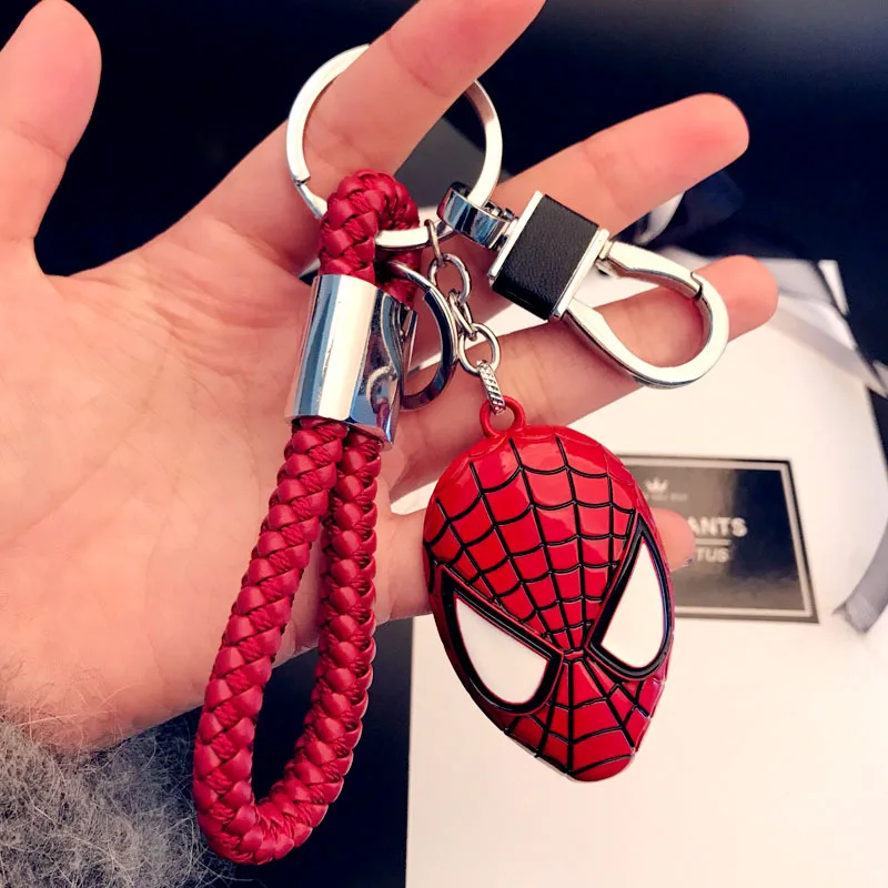 Брелок для ключей Подвесные брелки из металлического мультфильма Человек паук в