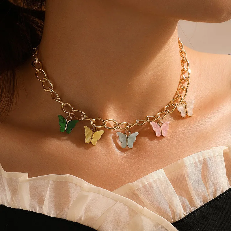 

Stylish New Geometric Candy Color Necklace Animal Acrylic Butterfly Cuban Necklace Batch Jewelry Wholesale for Women Wedding