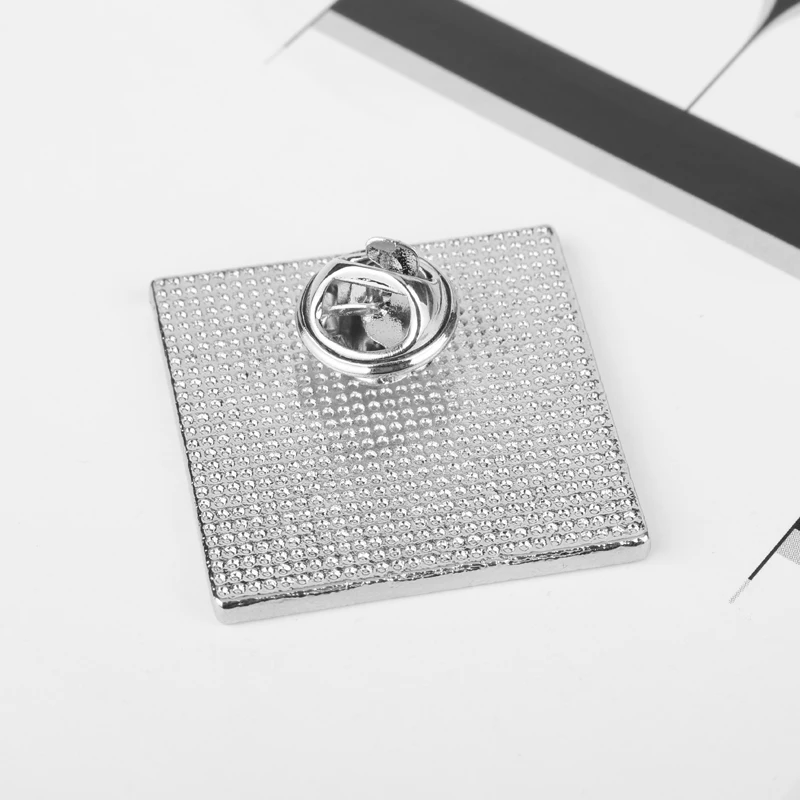 Dongsheng ювелирные изделия кино сумасшедшие богатые азиатские Броши эмалированный