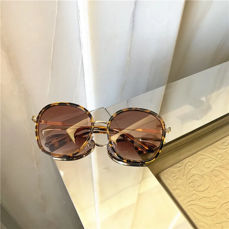 

2020 Summer Sunglasses New Arrival Vintage Anti-blue Light Sunglasses Metal Frame Grandient Shades Sun Glasses