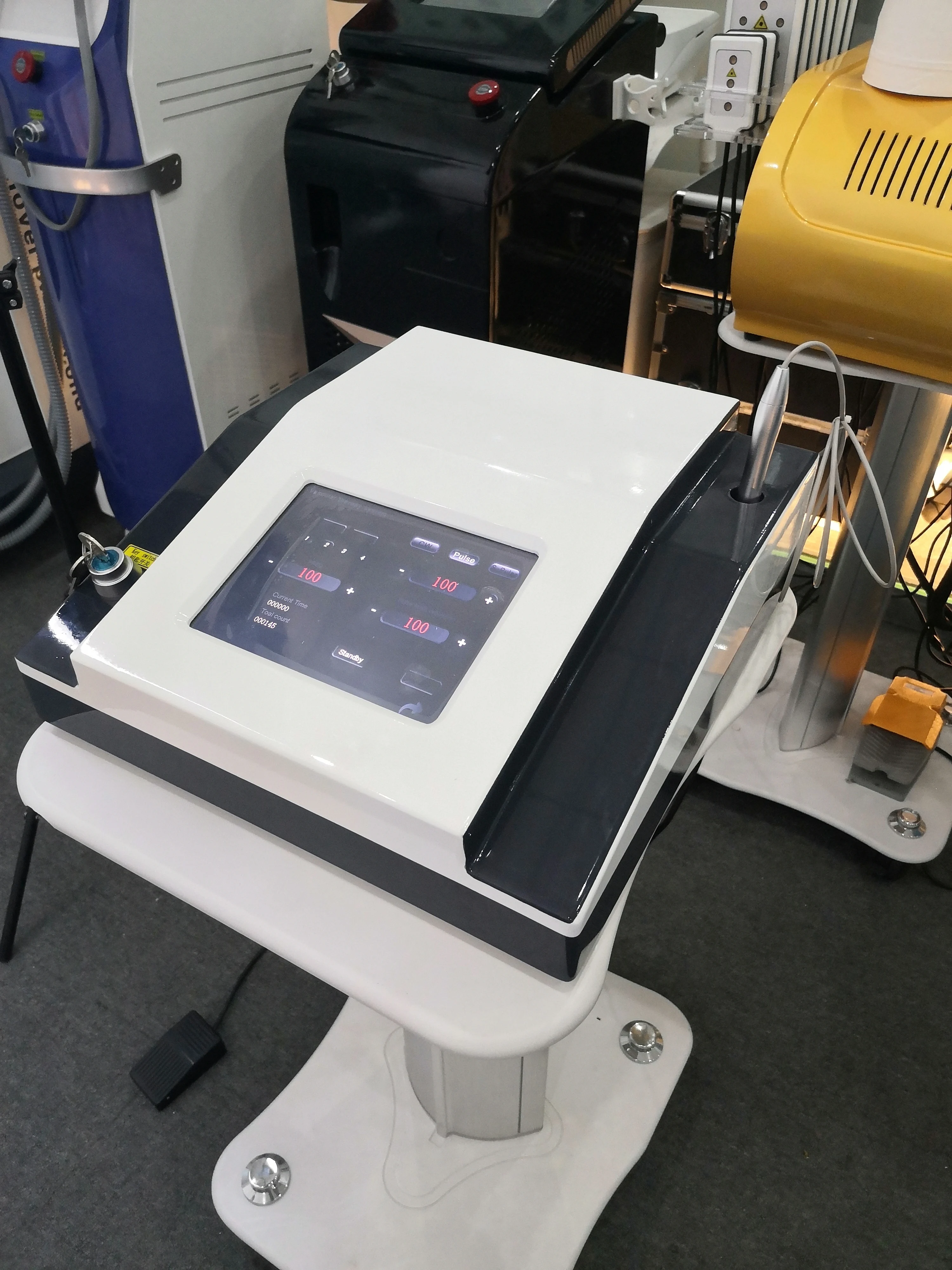 Заводская цена удаление венозных сосудистых звездочек 15 Вт высокая мощность 980