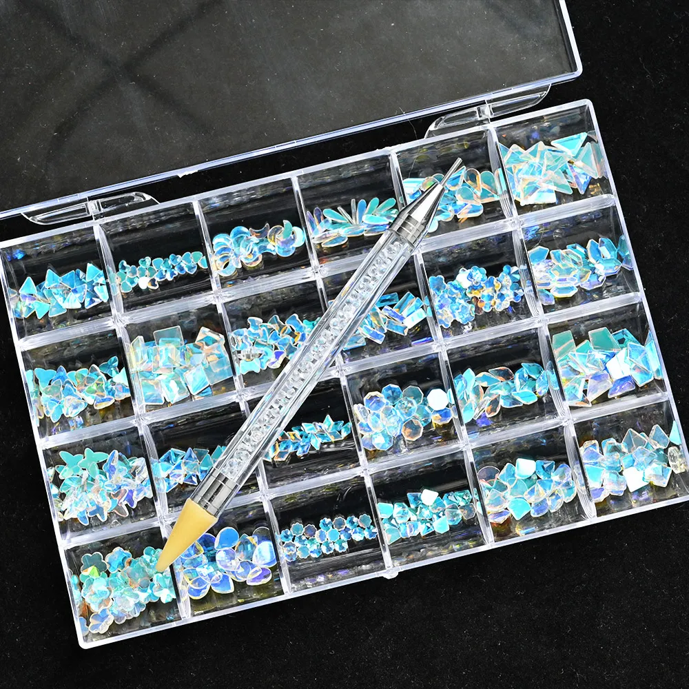 

Blue Crystal Rhinestones 20pcs * 24model / Box Butterfly Flower Moon Kinds of Designs Nail Gems Independent Plaid In the Box