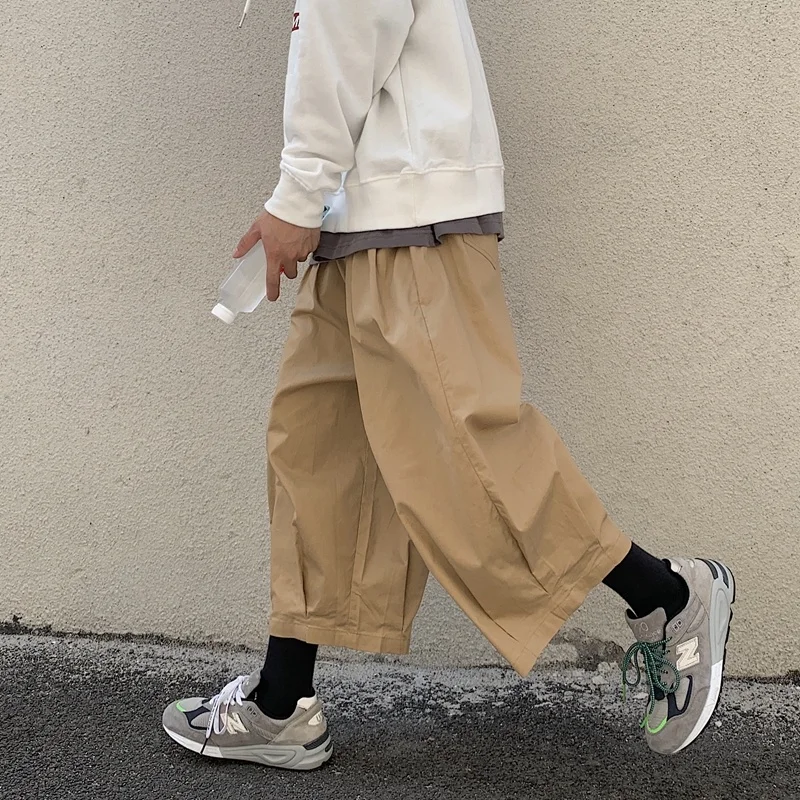 

Cotton Oversized Pants Men Fashion Casual Retro Wide-leg Pants Men Streetwear Loose Hip-hop Straight Pants Mens Plush Trousers