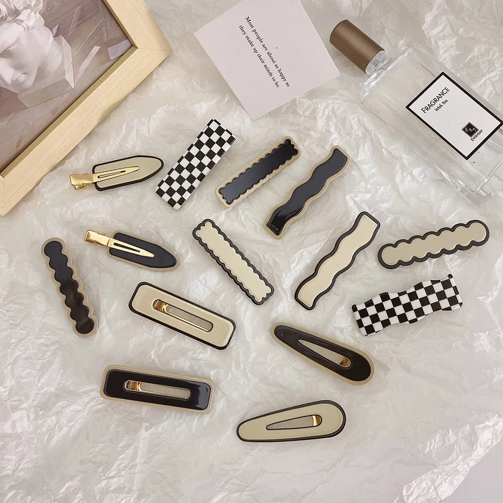 

Trendy New Metal Seamless Hair Clip Geometric Barrettes Korean Hair Accessories Plain Color Side Pins for Women Headwear