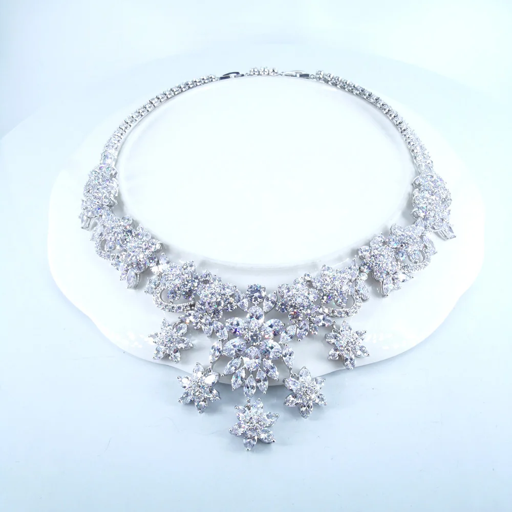 2021 Новые Модные роскошный чехол-портмоне в ретро-стиле дворца с цветами из камней