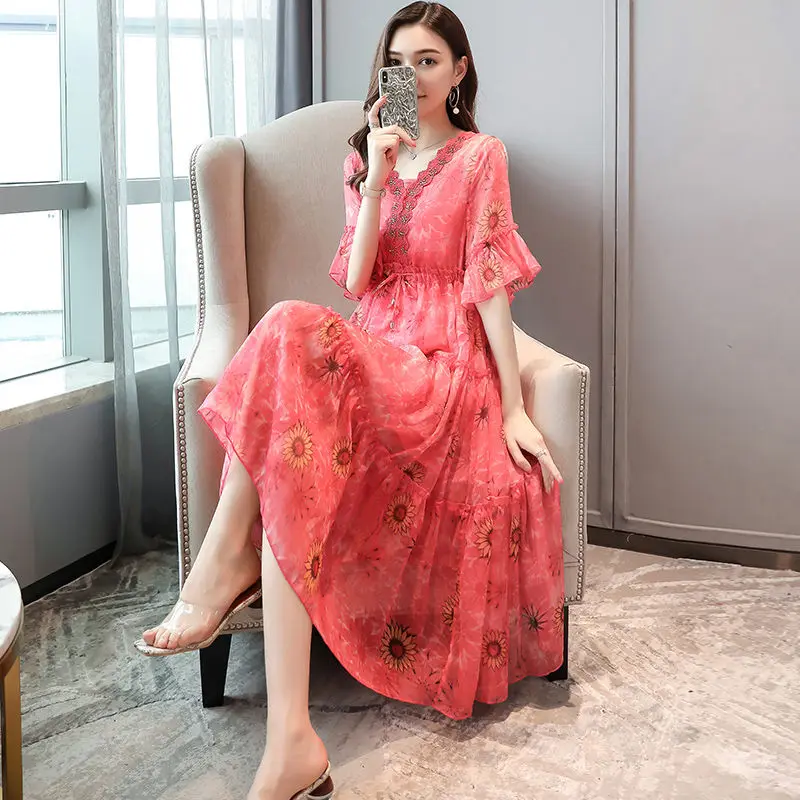 

Женское шифоновое платье средней длины, элегантное винтажное платье с цветочным принтом и V-образным вырезом, сарафан с рукавом до локтя, мо...