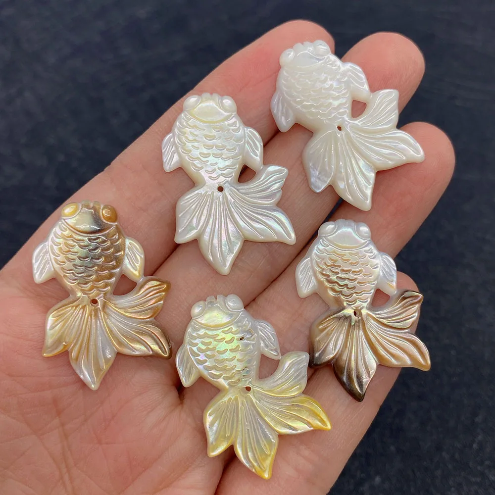 

Wholesale Multi-color Fish Shape Pendant Natural Shells for Jewelry Making DIY Handmade Accessories Beaded Decoration Fashion