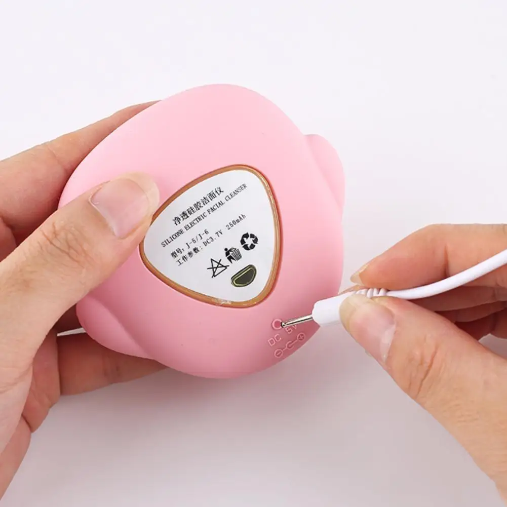 Силиконовая электрическая вибрационная щетка для очищения лица мини очищающее