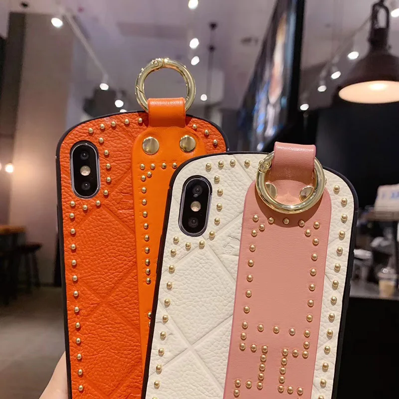 Роскошный фирменный ремешок с заклепками чехол для телефона s iphone X XR XS MAX 6 6s 7 8 Plus