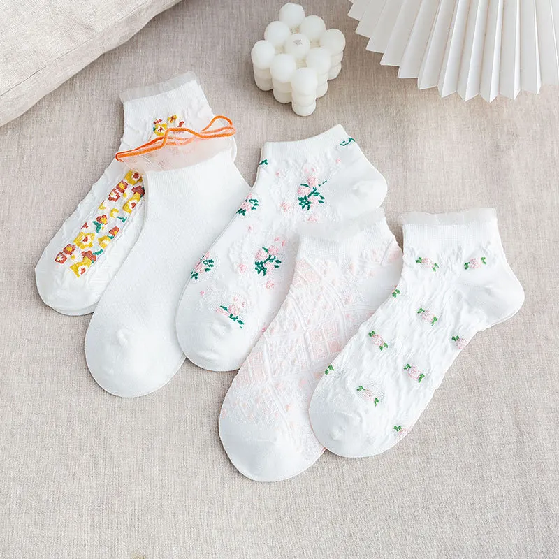 

New Spring and Summer College Style Three-dimensional Small Floral Socks Country Style Cotton Socks Big Bubble Socks White Cute