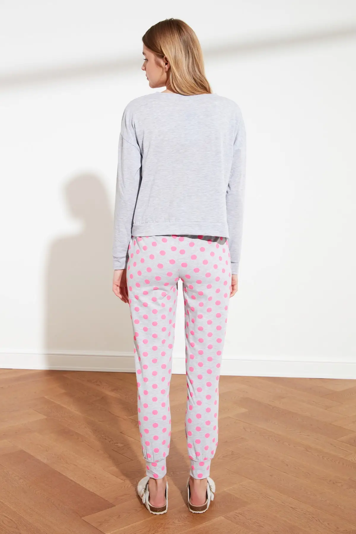 

Trendyol Lama Printed Knitted Pajamas Set THMAW21PT0864