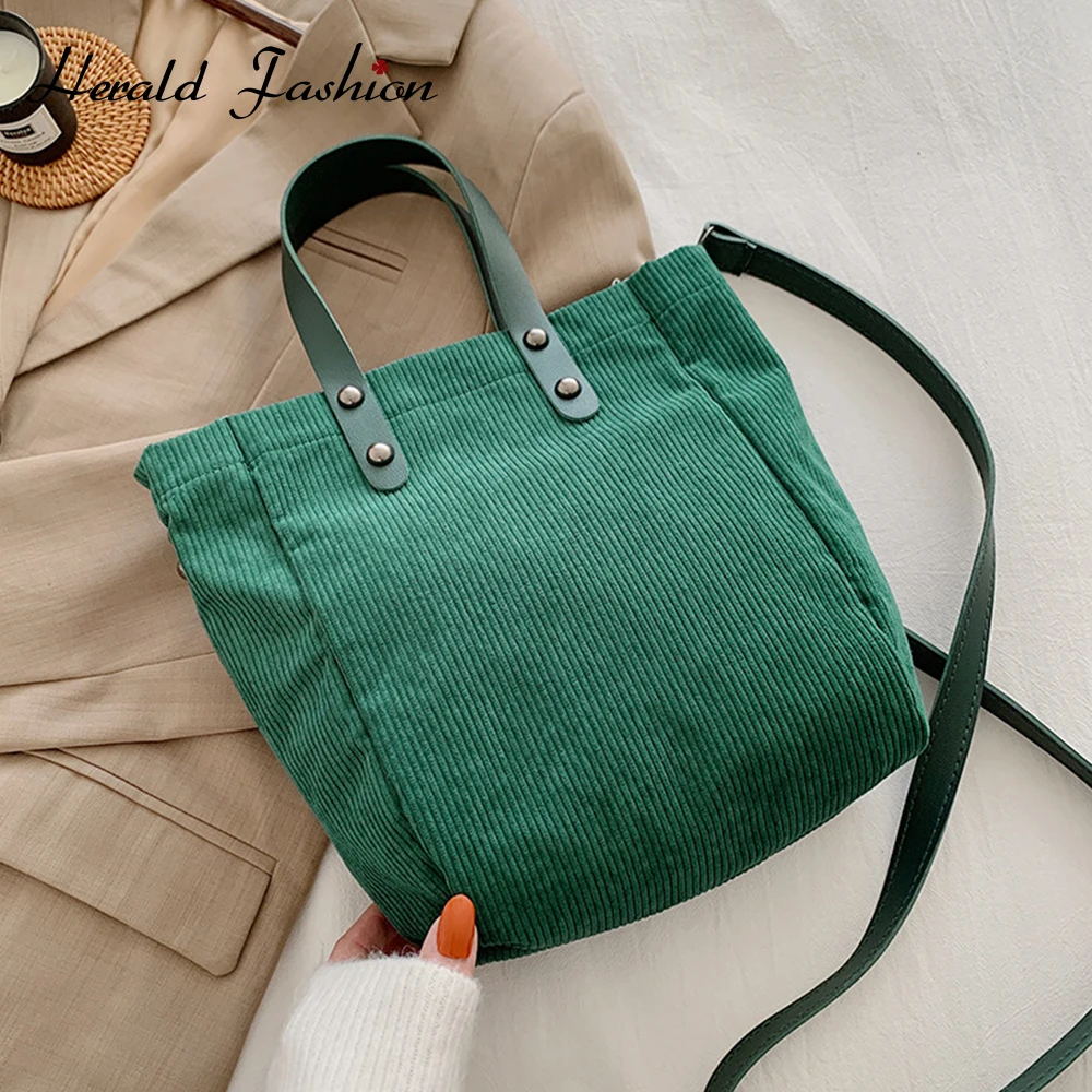 

Роскошная дизайнерская сумка, Вельветовая женская сумка, новинка 2021, трендовая сумка на одно плечо, однотонная сумка-мессенджер с пряжкой, м...