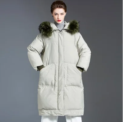 

Women's down coats jacket 2021 Korean version of raccoon fur collar fashion thickened over the knee long 90% duck down jacket