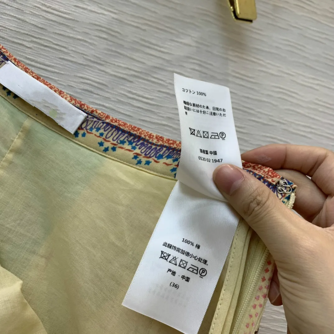 

2021 Early Spring Women Skirts New Fashion Print Big Hem Pleated Loose High-waisted Long Skirt High-end Casual Retro Maix Skirt