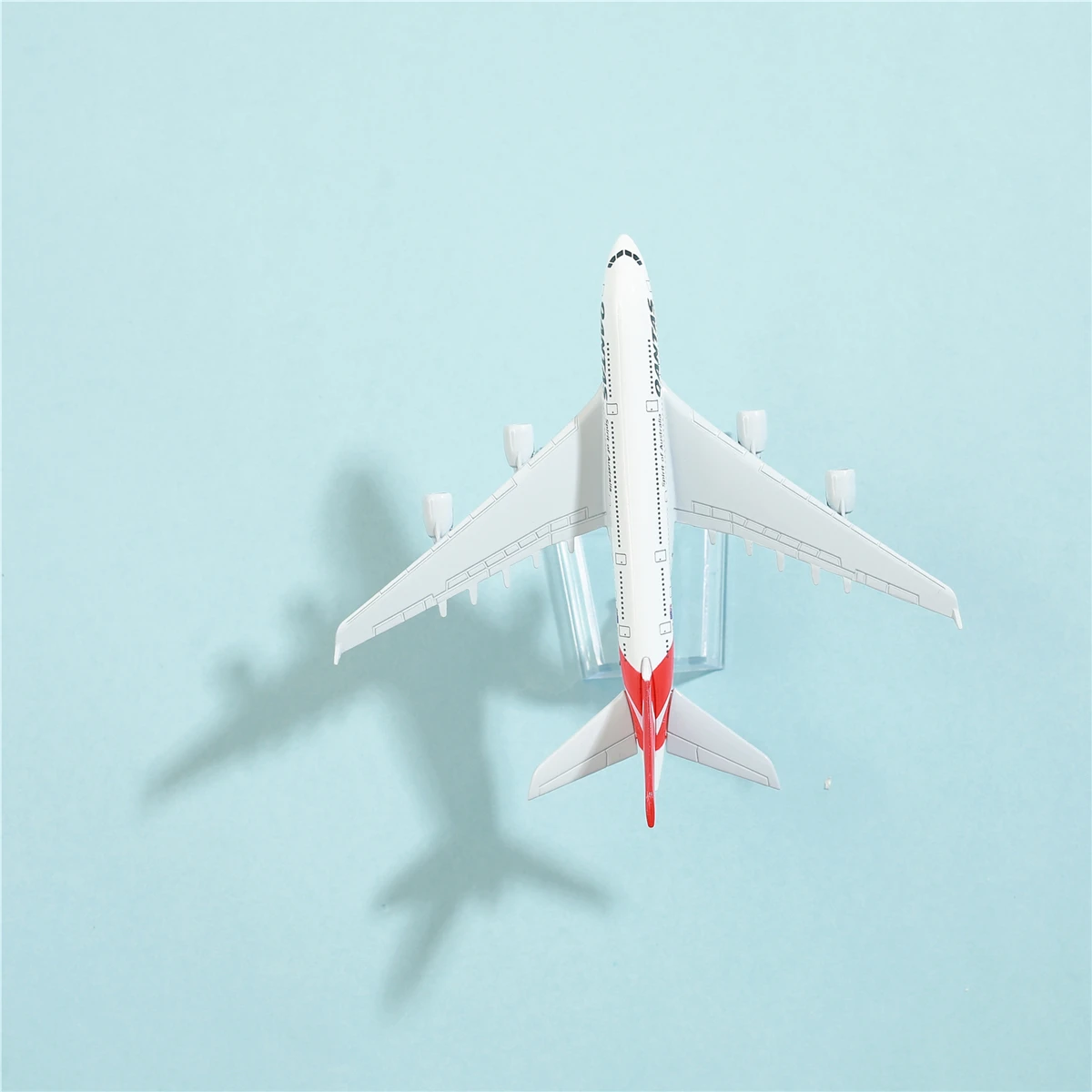 Модель летательного аппарата австралийской авиакомпании QANTAS Airlines модель