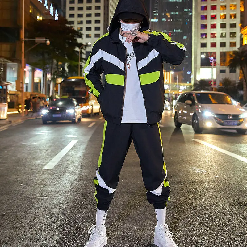 

Pantaloni Tuta Uomo 2020 мужской осенний модный брендовый Повседневный модный Свободный спортивный костюм в стиле хип-хоп с длинным рукавом мужские ...