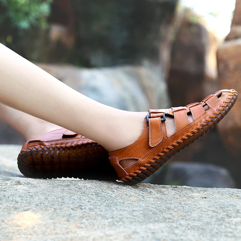 

Men Summer Footwear Summer Shoes Man 2020 Slippers Men Beach Zapatillas Verano Men's Leather Hombre Sneakers Mens Sandles