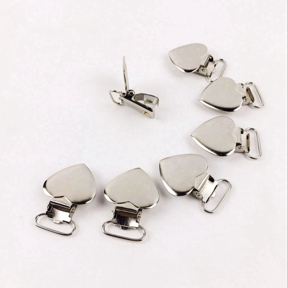 Heart 10PCS Bear Suspender Clips Baby Nursing Accessories Birth Gift Binky Clip Cute Children DIY Draft Accessories Baby Bites Toys - Цвет: Heart