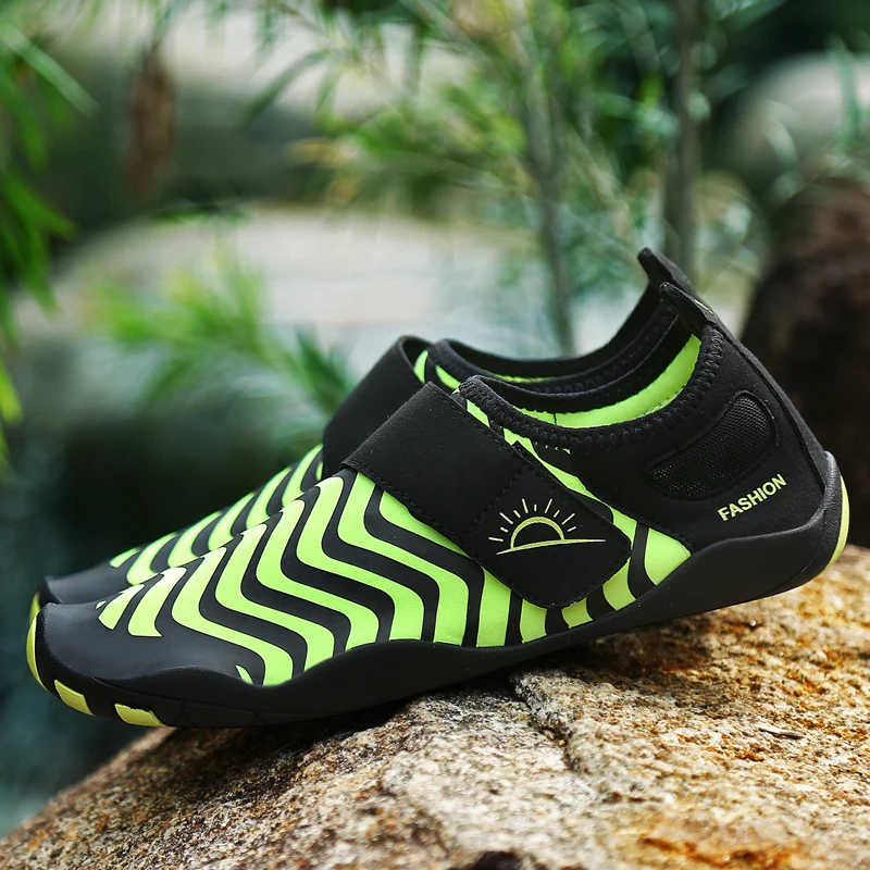 

Beach shoes male swimming shoes female couple snorkeling wading anti-skid diving soft shoes barefoot fitness treadmill shoes