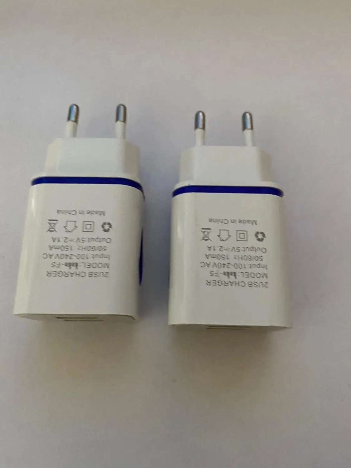 

2 PC European Charger Adapter for V6 / V4 / FDC-VB/TCOM-VB/TCOM-SC/COLO/COLO-RC Bluetooth Motorcycle Interphone Helmet Intercom