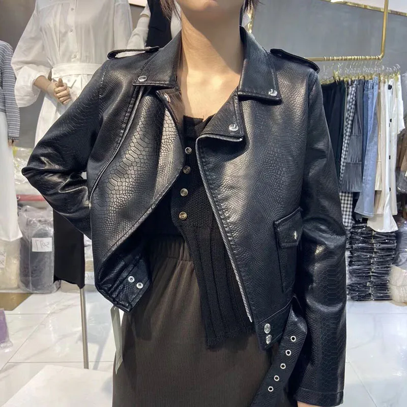 

PU Leather Coat Women Spring 2021 New Lapel Short Slim Snake Pattern Zipper Long Sleeve Motorcycle Biker Jacket Jaqueta De Couro