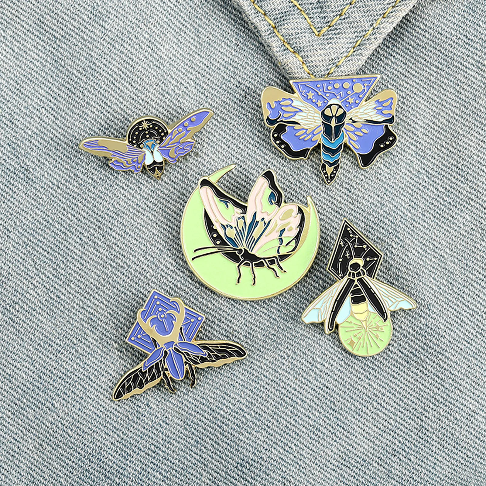 

Insect Sewing Tool Cartoon Luminous Brooches Colorful Enamel Butterfly Pin Clothes Label Pins Bagdes Trendy Clothing Accessories