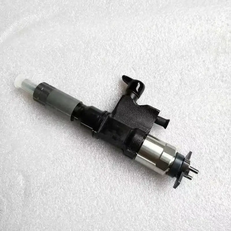 

For JCB JS200 JS210 JS220 JS240 JS260 Fuel Injector 17/927700 332/G6714