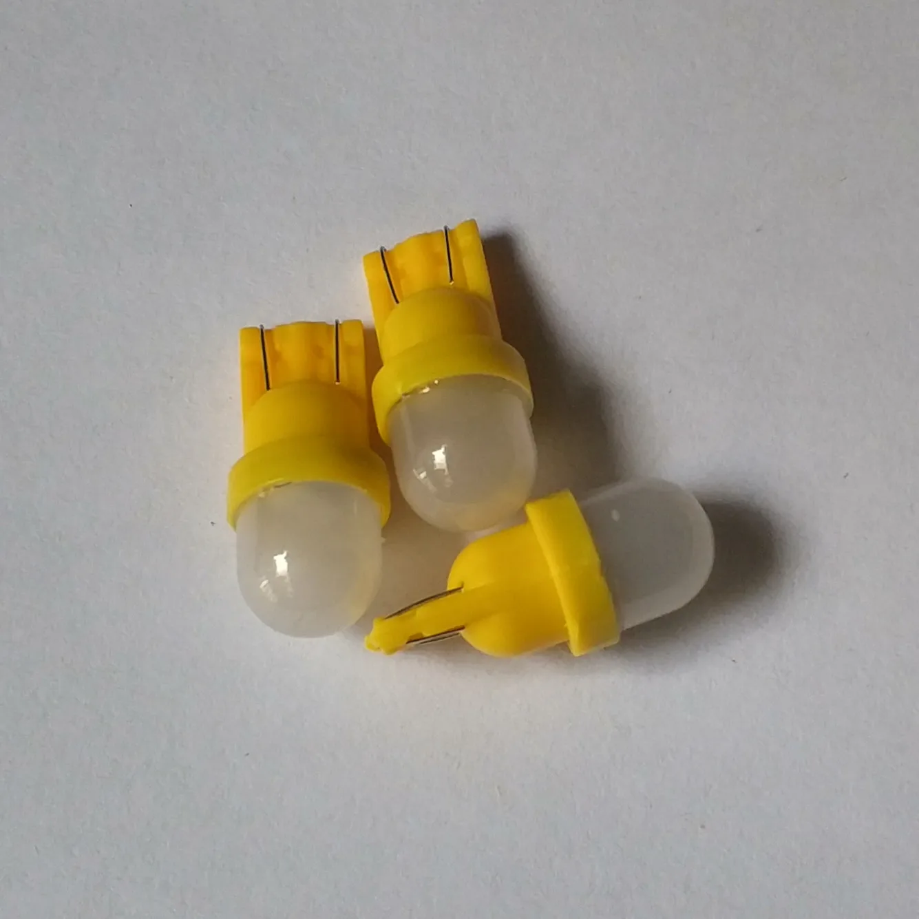 

Новинка, бесплатная доставка, T10 194 #555 1 SMD 5050, светодиодный светильник AC6.3v для pinball, светодиодный фонарь с матовым колпачком, головной убор, го...