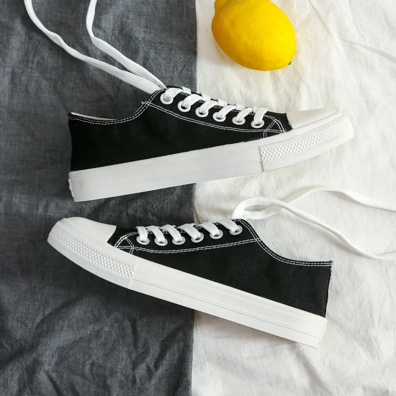 

Low Top Men's Shoes Classic Canvas Shoes White Shoes for Women Unisex Gumshoes All Black Basic All Match Spring Autumn 35-44