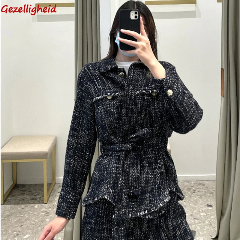 

Gezelligheid Plaid Coat 2021 Early Autumn Fashion Elegant Fringe Belt Long Sleeve Single-Breasted Jacket Women Outerwear