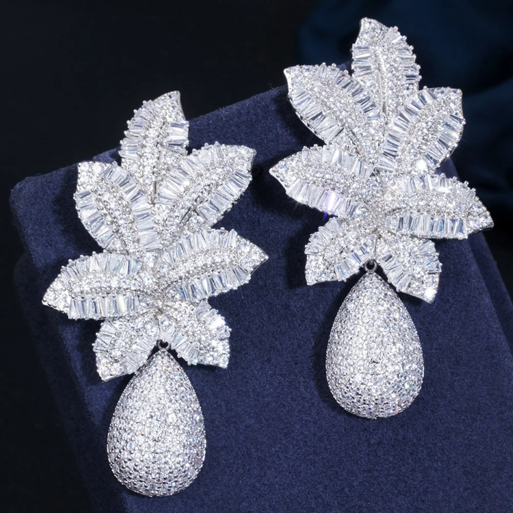 ThreeGraces Gorgeous 18k Gold Cubic Zirconia Stone Paved Nigerian Wedding Jewelry Long Drop Dangle Leaf Earrings for Women ER365 | Украшения