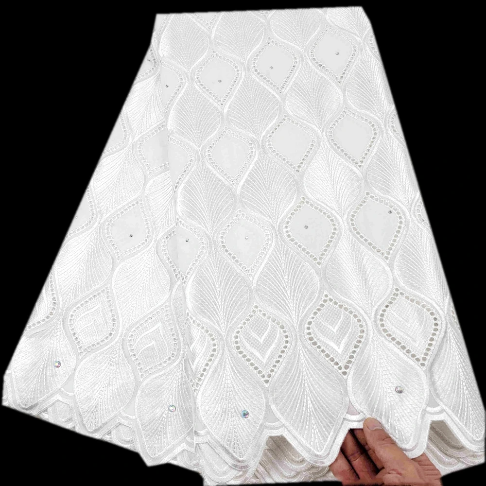 

Новейший люксовый белый 100% хлопковое кружево «швейцарская вуаль» ткань 2021 высокое качество в нигерийском стиле шить кружево Материал мягк...