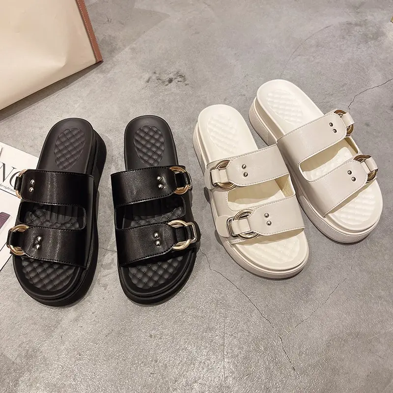 

Sneaker Shoes House Slippers Platform Luxury Slides Med Summer Clogs Woman Pantofle Designer Flat Beach 2021 Retro