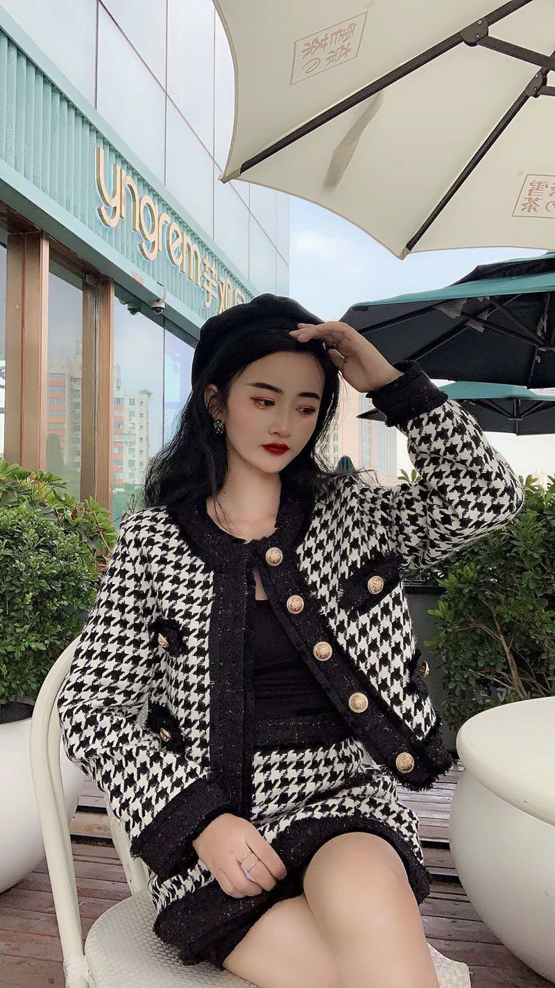 Комплект из двух предметов кашемировый твидовый пиджак с бахромой и жемчужными