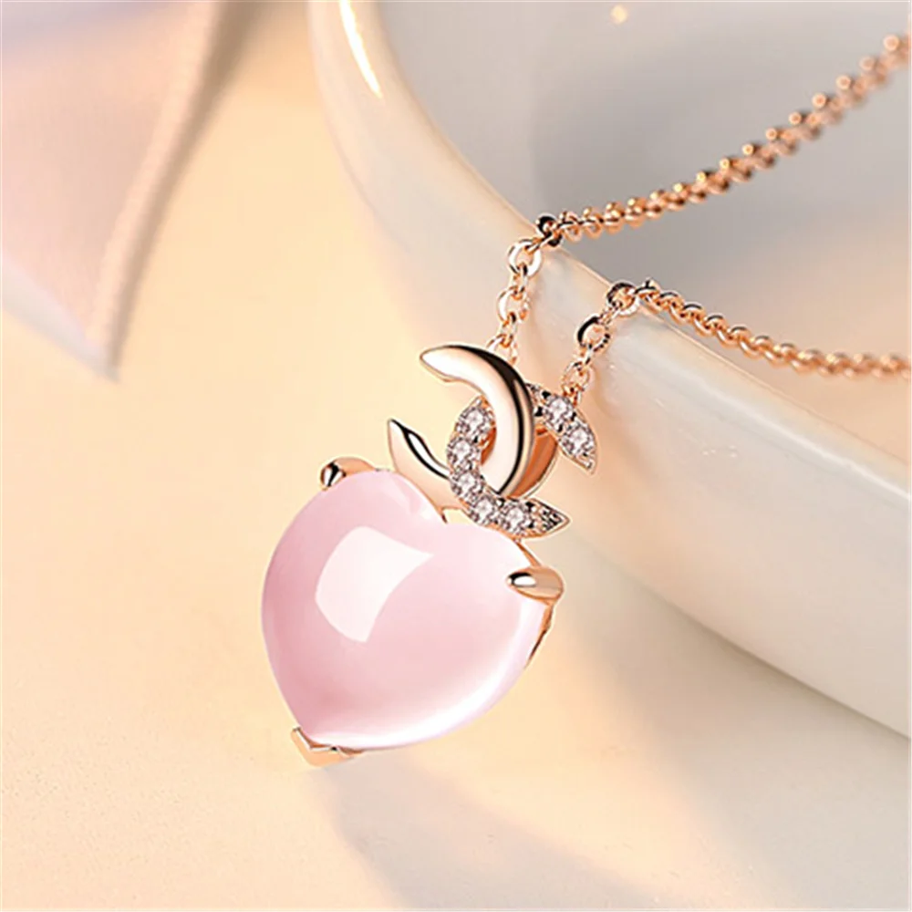 

Korean Style New Silver Women's Necklace Rose Gold Clavicle Chain Women's Natural Ross Quartz Pink Crystal Love Pendant