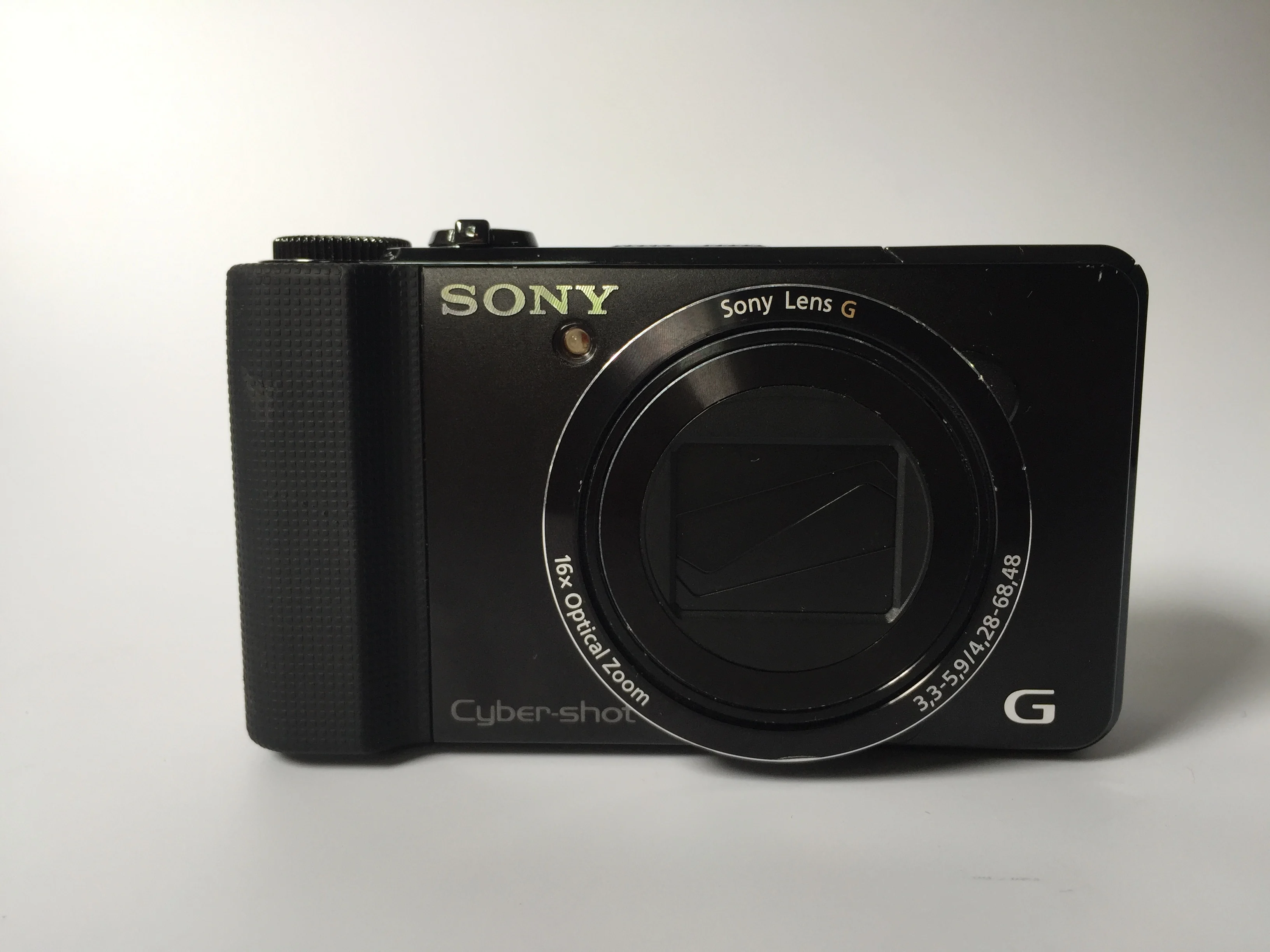 Б/у Цифровая камера SONY DSC-HX9V 16x CMOS full HD с GPS | Электроника