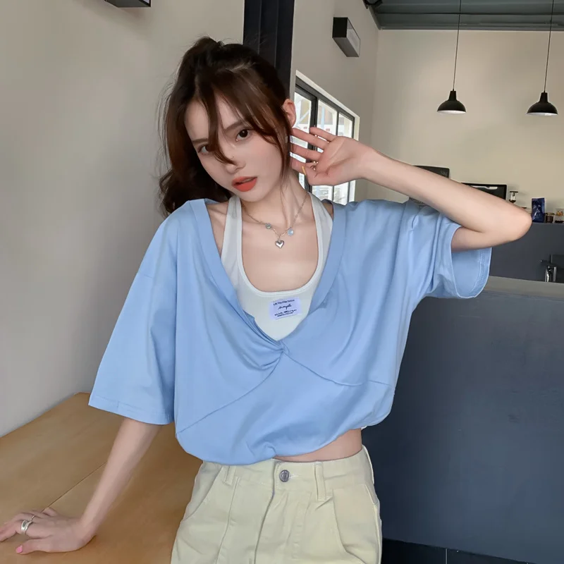 Модная футболка короткая свободная две штуки шикарной одежды|Футболки| |