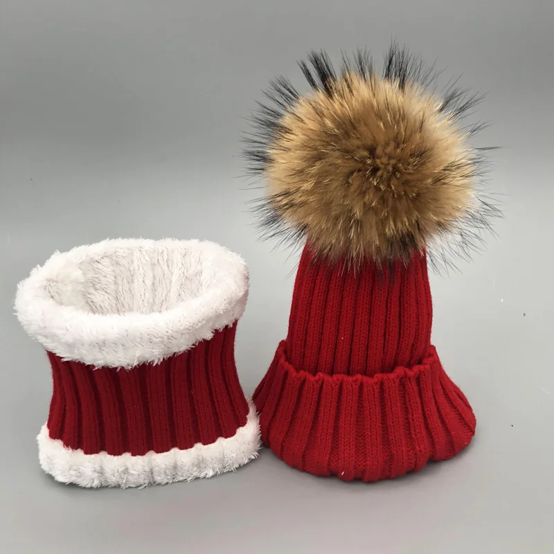 red (hat scarf) Г. Комплект зимней шапки для мальчиков и девочек, теплый флисовый комплект шапок, зимняя шапка для детей, Меховые помпоны Skullies Beanies - Цвет: red (hat scarf)