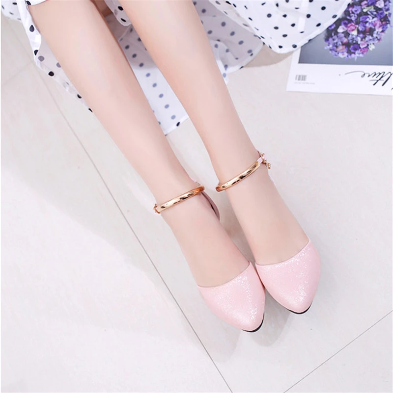 Женские офисные туфли Cresfimix бежевые повседневные на низком каблуке с заостренным