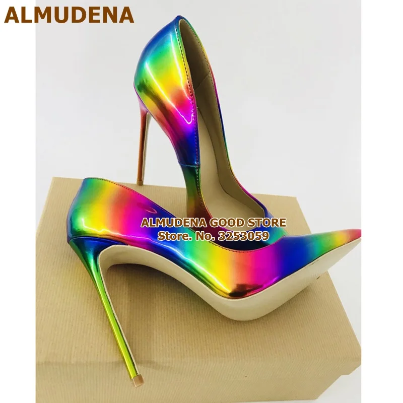 Новые весенне летние туфли лодочки ALMUDENA с радужным градиентом и острым носком на