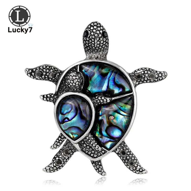 

Мужская брошь в виде черепахи