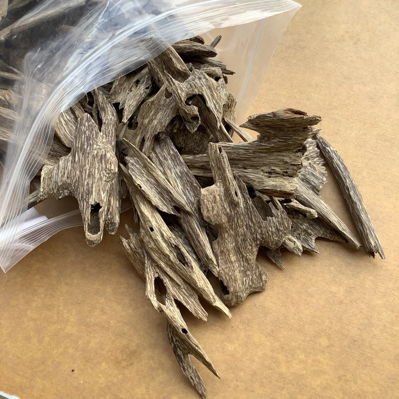 20 г/лот А+ Вьетнам Nha Trang Oud Agarwood блоки дикие agilawwood Aquilaria чип хороший аромат Oud дом ароматный дерево