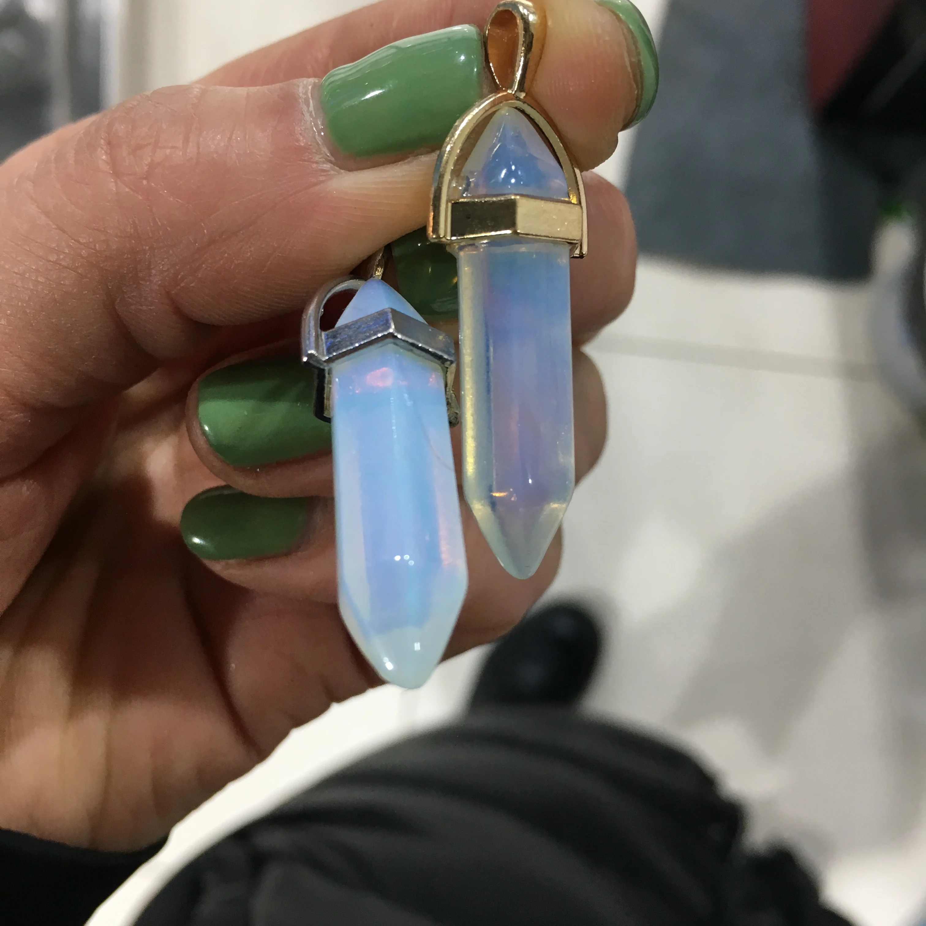 

1PCS Miscellaneous stone Hexagonal Reiki charms chakra pendant for women Fashion