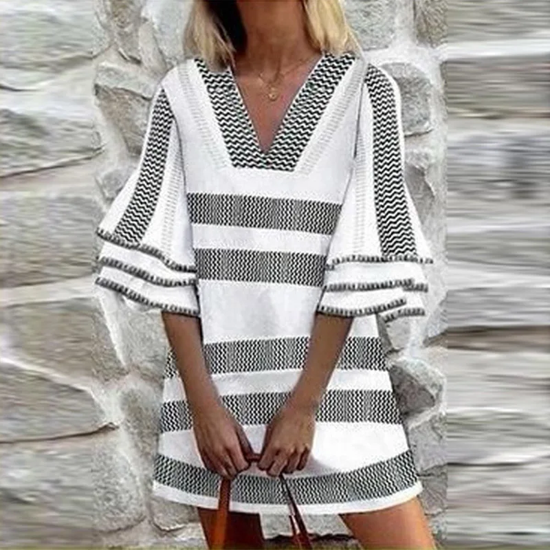 

2021 Summer Vintage Flared Sleeve A-line Evening Mini Dress Printed Patchwork V-neck Ruffled Beach Bohemina Skirts Women Clothes