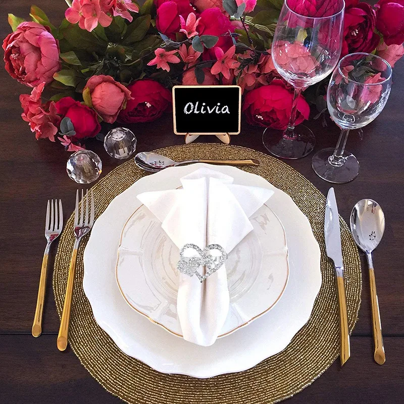 

6 Pcs Love Napkin Ring Set Suitable for Valentine's Day Holiday Parties Dinner Parties Wedding Receptions
