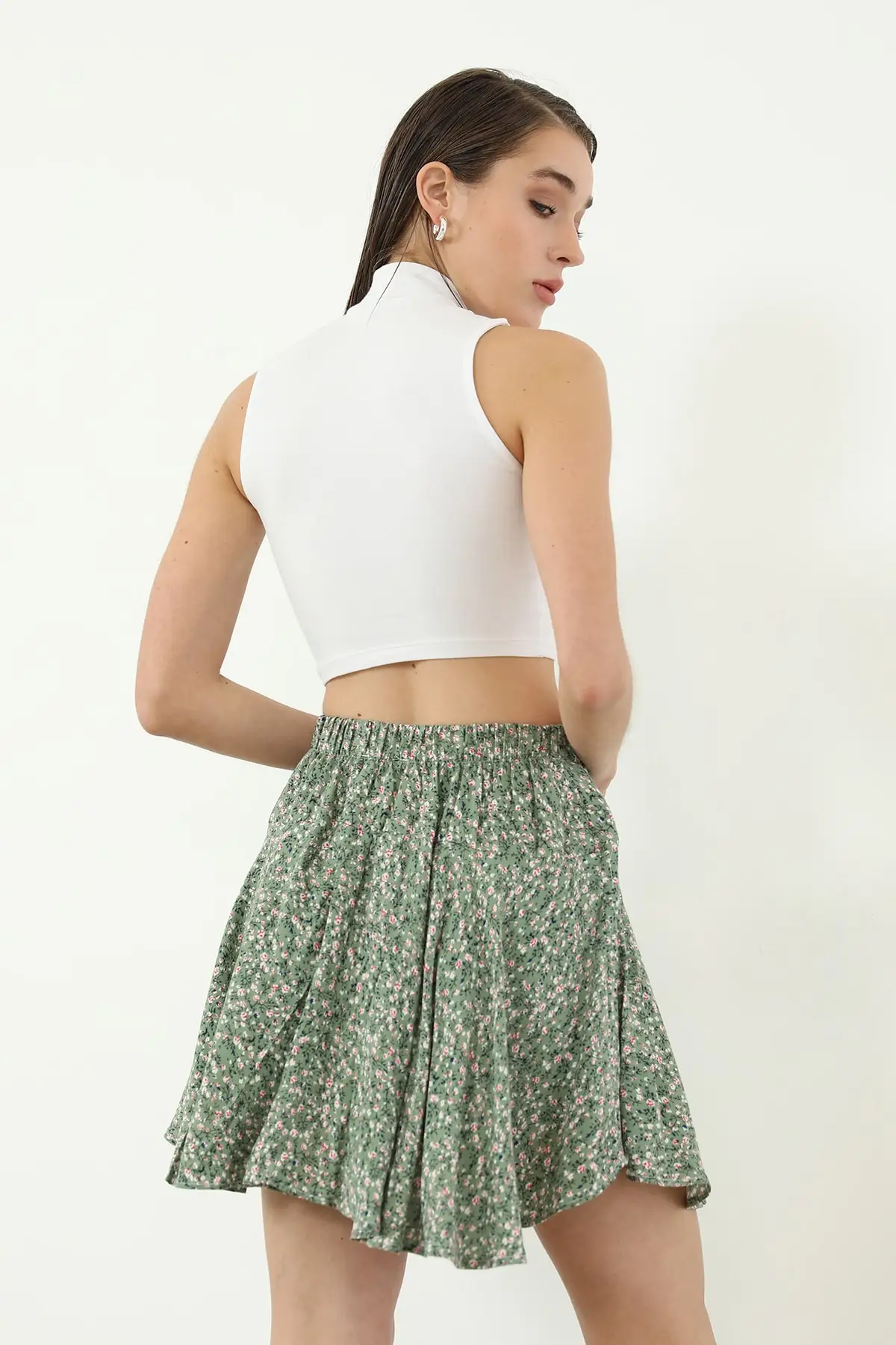 

Женская юбка-шорты