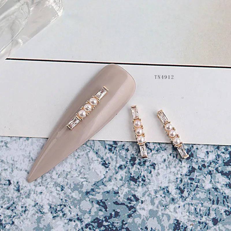 5 шт. TN4912 золотого цвета со стразами и жемчугом Циркон ногтей Стразы Металл