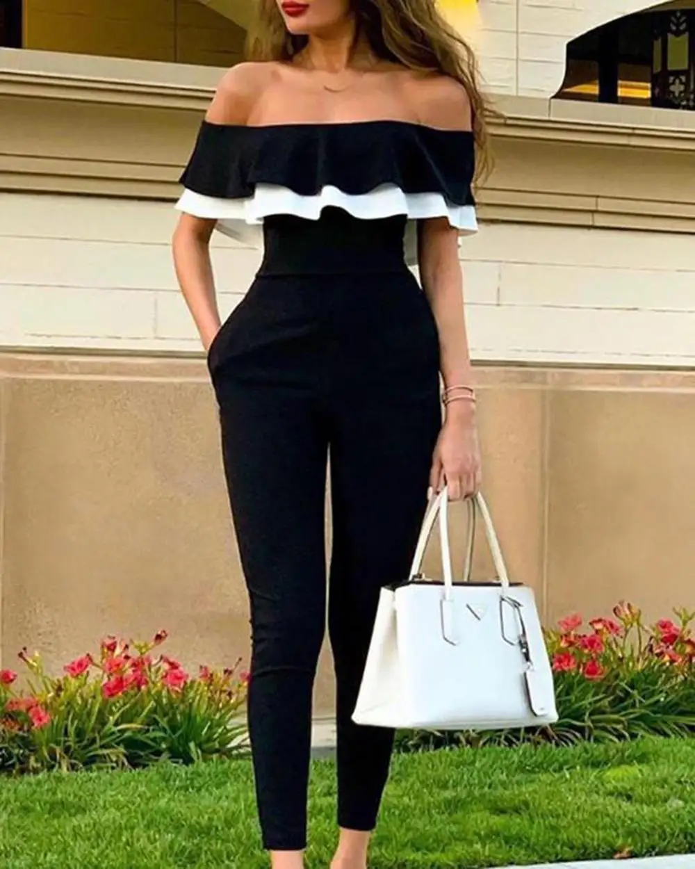 

2021Women's Jumpsuit Summer Stitching Strapless Slim Short-Sleeved Ruffled Black Sexy Jumpsuit Temperament Commuter