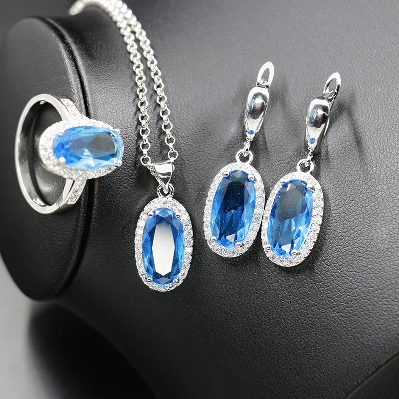 Женский комплект украшений Bague Ringen кольцо с камнями и сережками из серебра 925